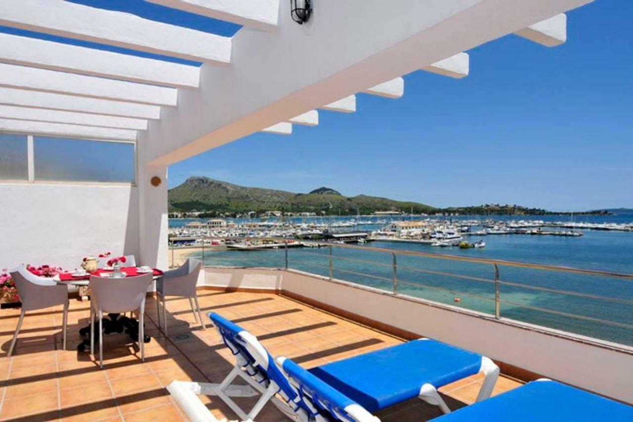 Beachfront Tanamar Holiday home